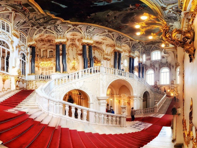 Индивидуальная экскурсия в Эрмитаж в Петербурге — фото 2