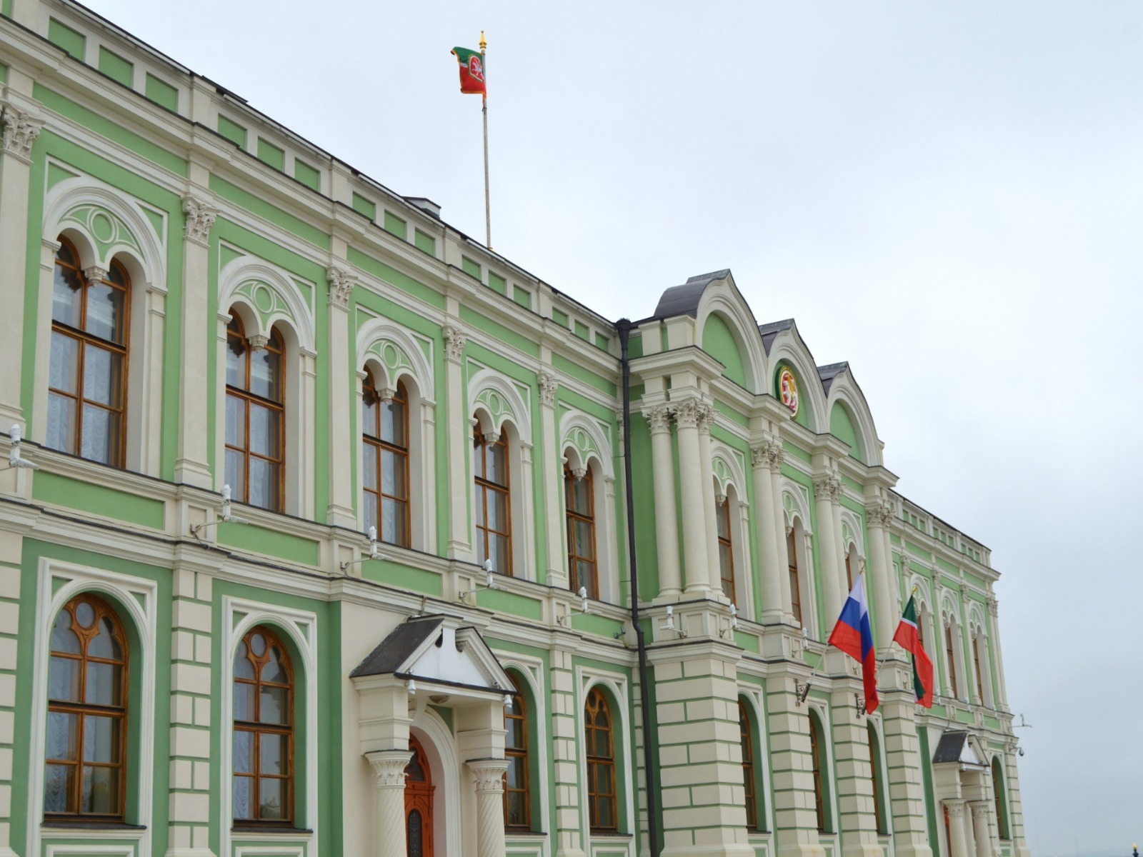 Президентский дворец в Кремле guidego.ru