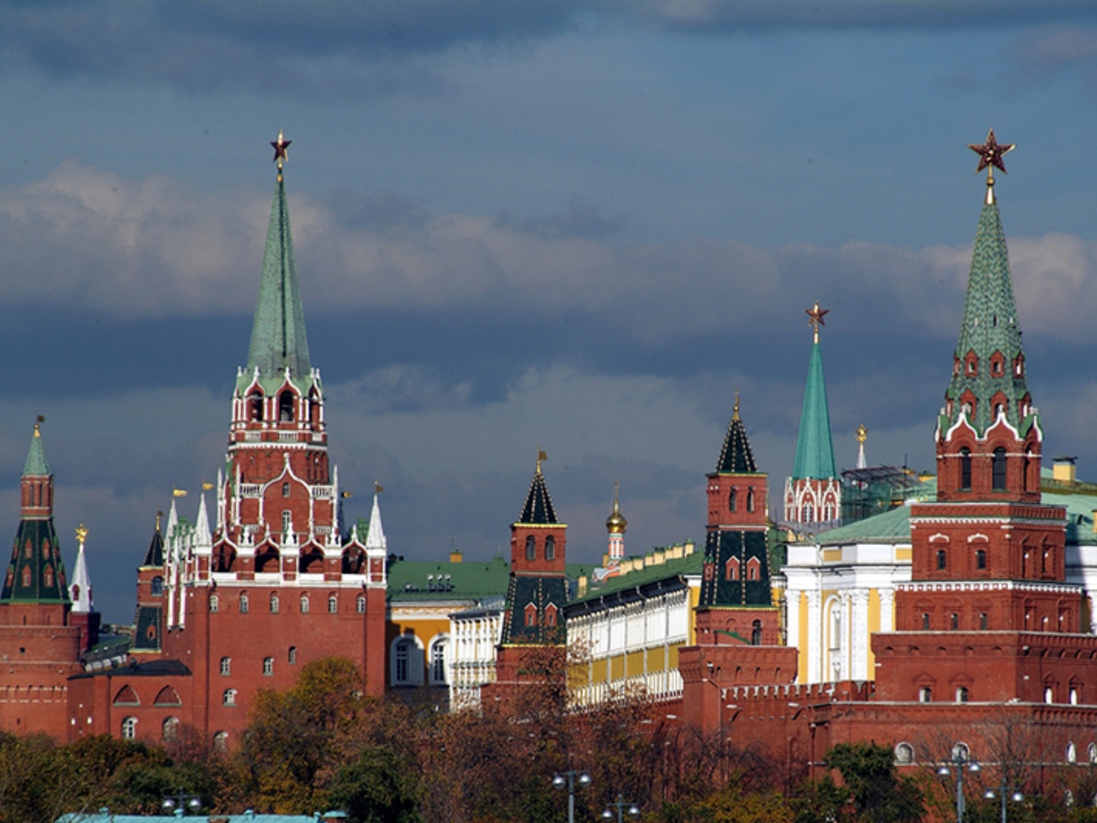 Кремль - сердце Москвы  