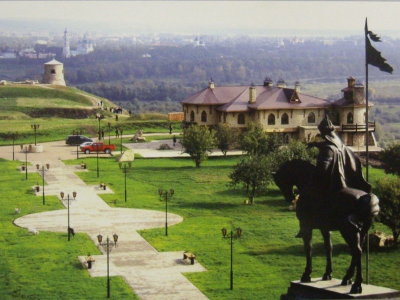 Площадь Тысячелетия
