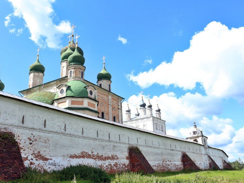 Сказочный Переславль-Залесский - индивидуальная экскурсия в Переславле-Залесском пешком длительностью 2.5 часа с количеством участников до 10 человек цена экскурсии 7300₽