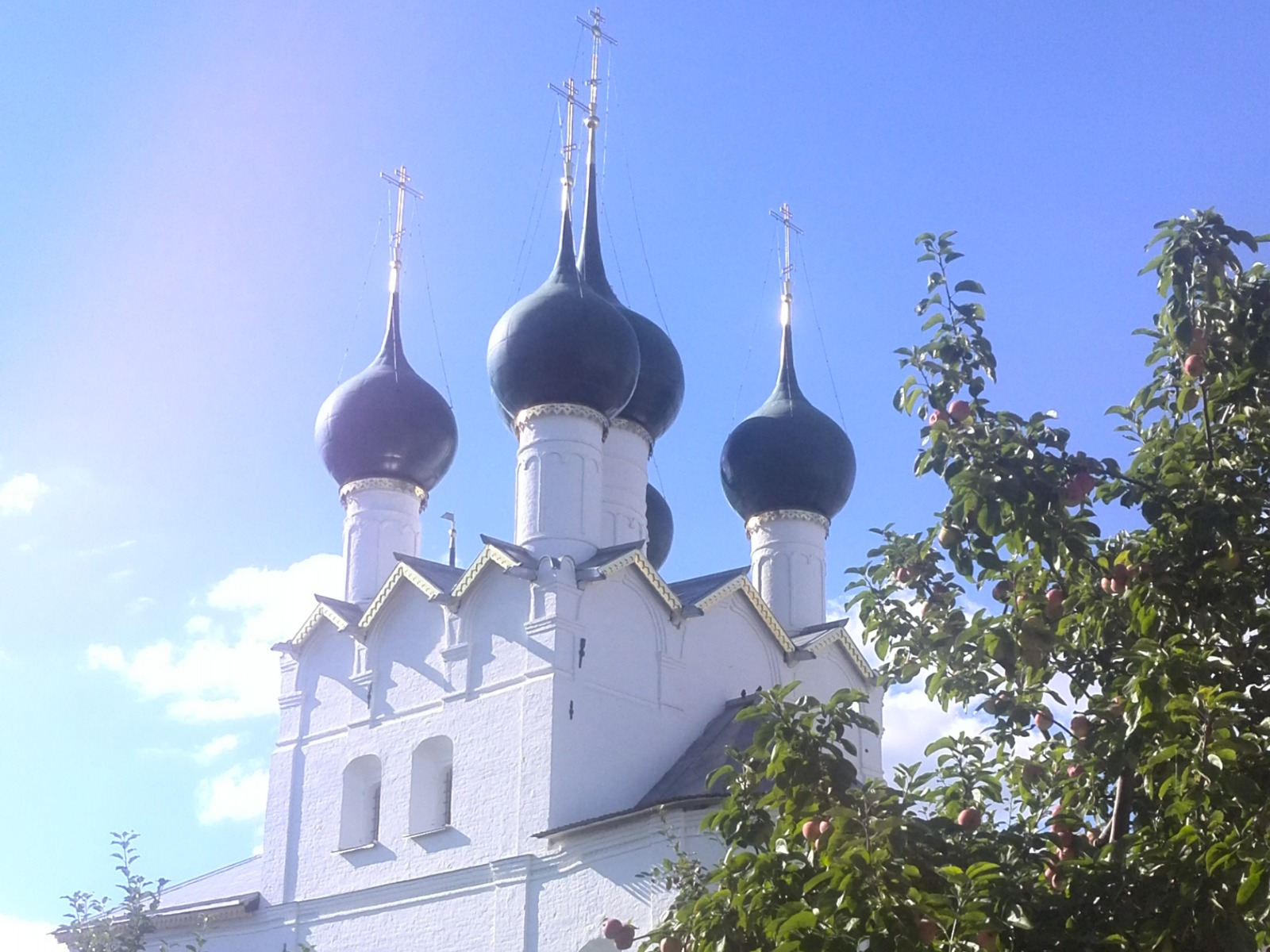 Храмы Ростовского кремля 