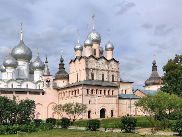 Былинный град Ростов Великий