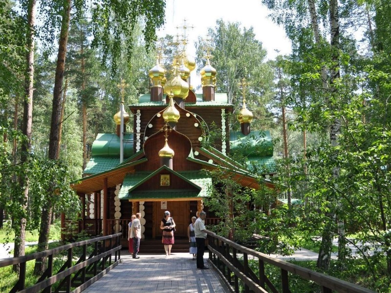 Мужской монастырь на Ганиной яме   