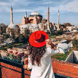 GuideGo | Анна - профессиональный гид в Стамбул - 11  экскурсий  43  отзывова. Цены на экскурсии от 178€