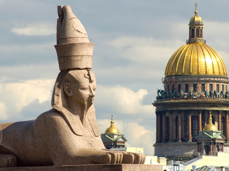 Мифы и легенды Петербурга - индивидуальная экскурсия в Санкт-Петербурге на машине гида длительностью 3 часа с количеством участников до 6 человек цена экскурсии 10000₽