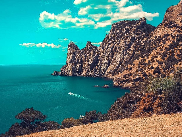 "Жемчужины" Восточного Крыма в группе — фото 2