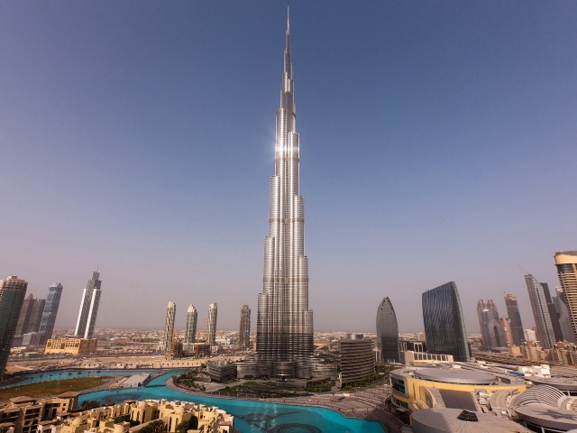 Обзорная экскурсия на высочайшее здание Burj Khalifa в Дубае — фото 2