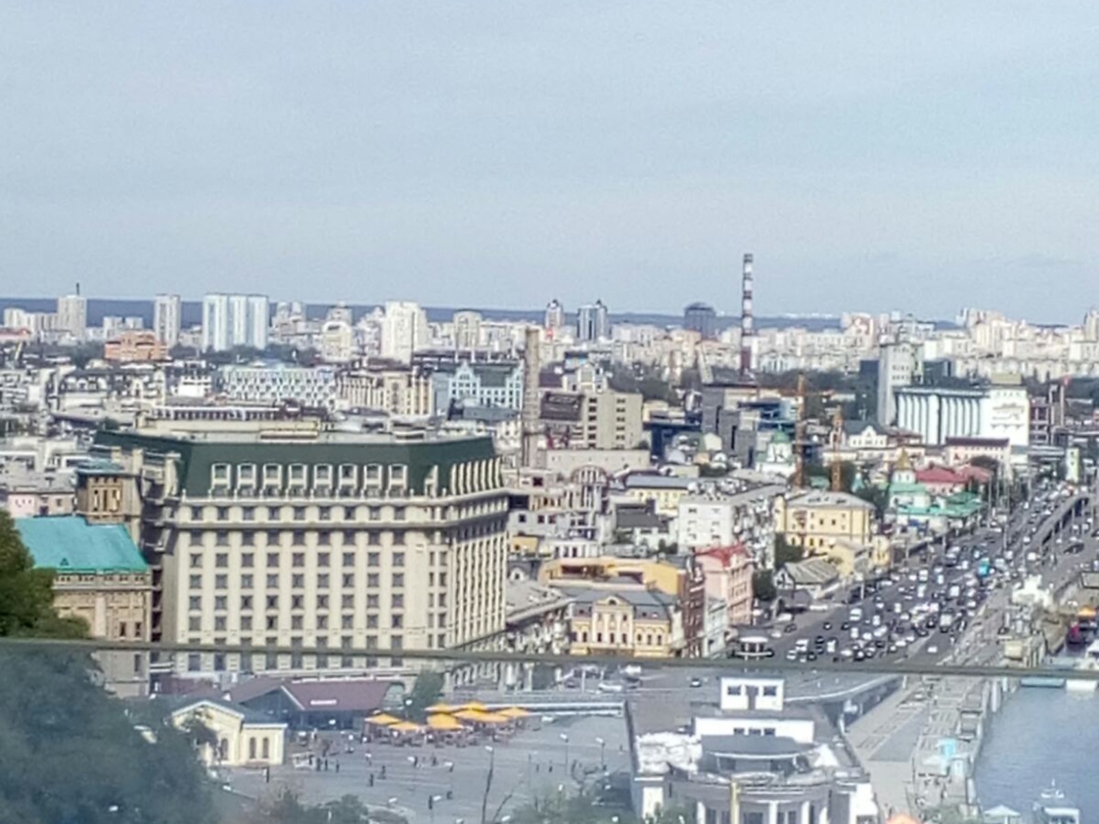 Панорама Киева - Подол  ( с нового пешеходного моста) guidego.ru