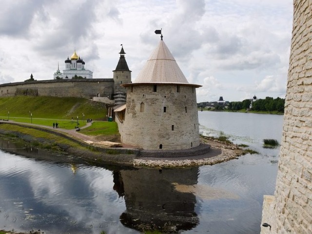 Обзорная экскурсия Псков — средневековый, губернский, современный — фото 3