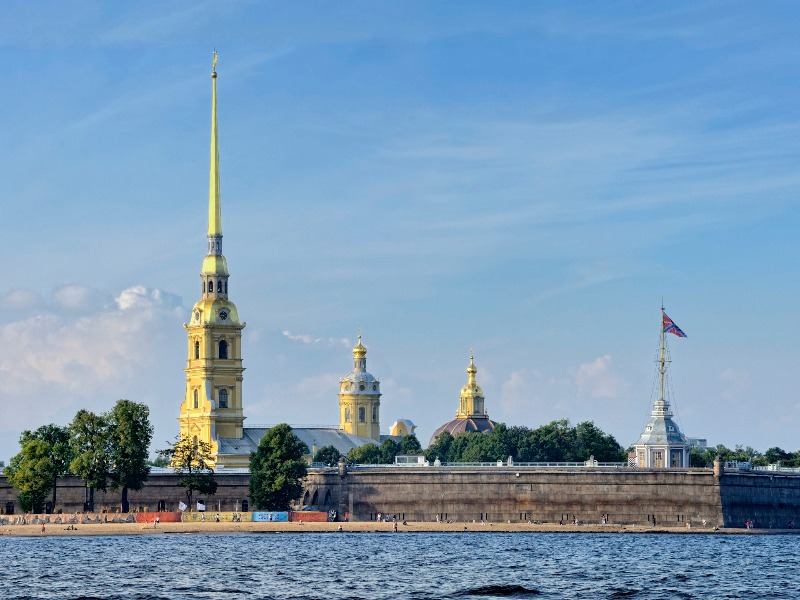 Петропавловская крепость в Санкт-Петербурге