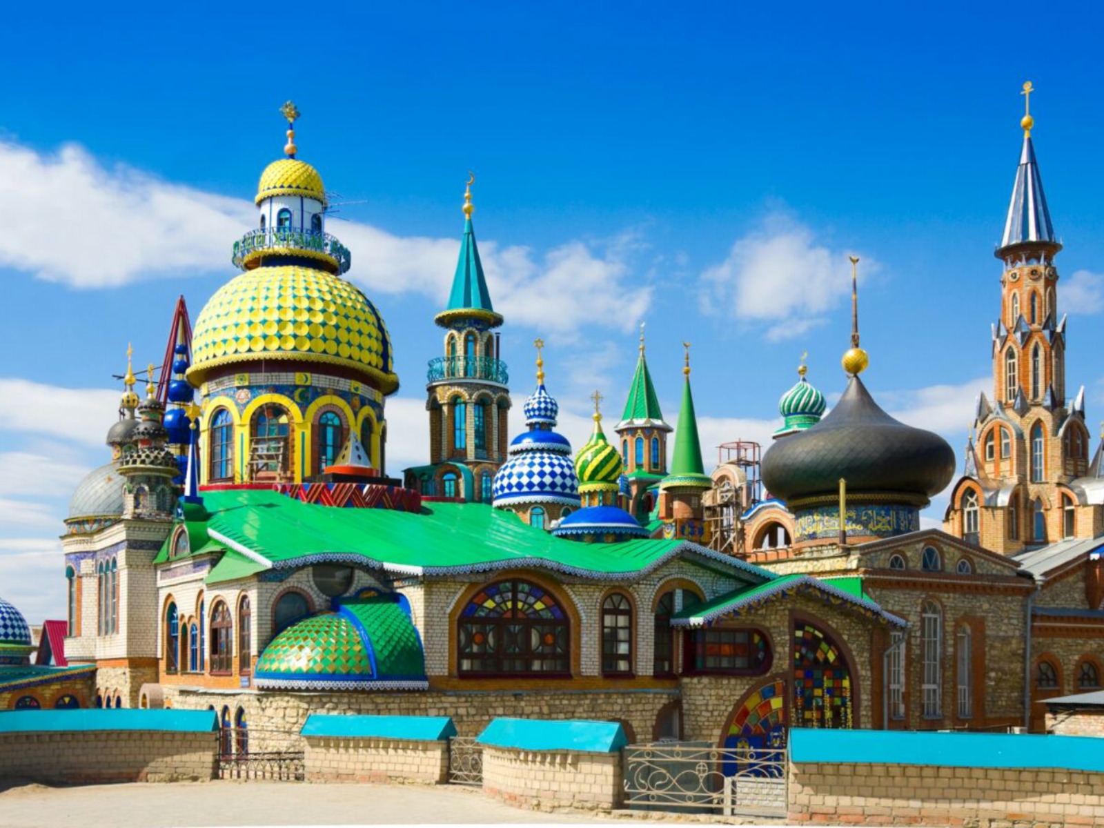 Храм Всех религий в Казани  