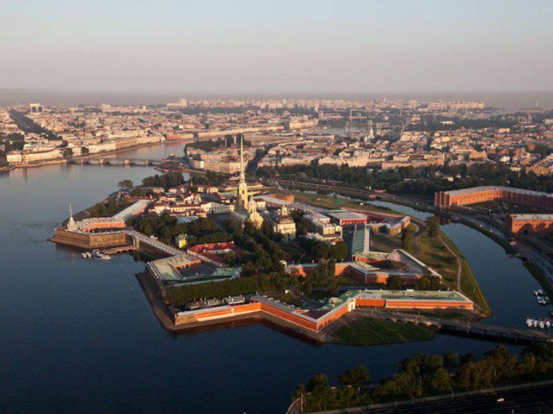 Вид на Петербург
