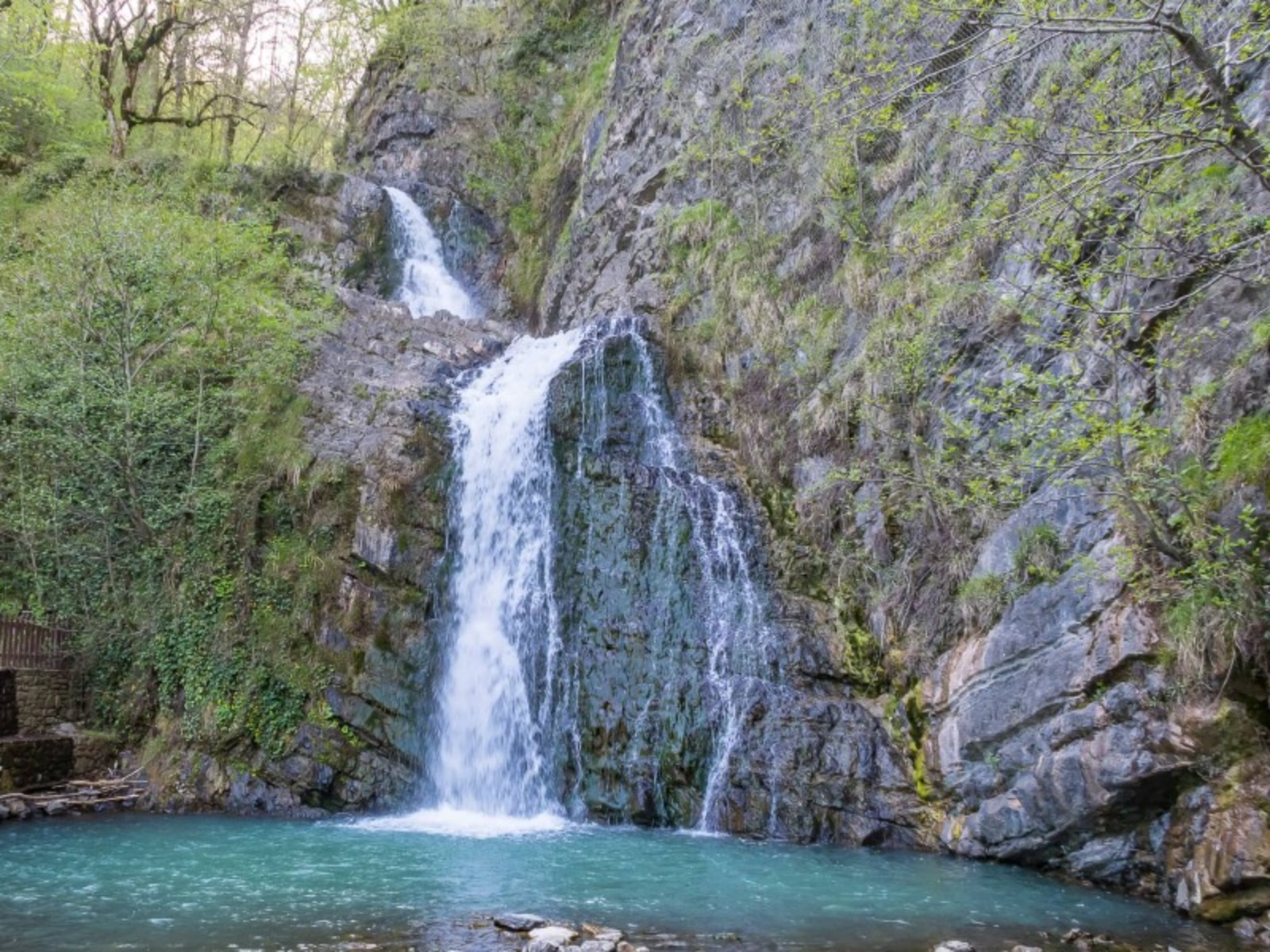 Агурские водопады в Сочи 