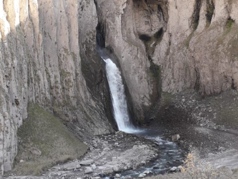 Водопад Каракая -Су