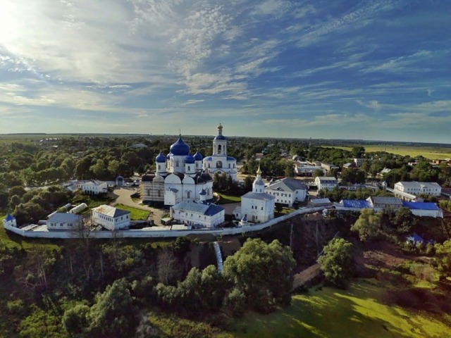 Белокаменная песнь Владимирской земли: экскурсия в Боголюбово — фото 2