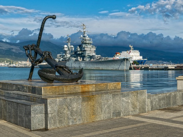 Новороссийск — мощь и слава морской державы!
