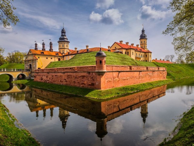 Индивидуальная экскурсия из Минска в замки Мира и Несвижа — фото 3