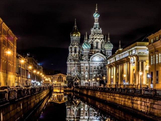 Индивидуальная обзорная экскурсия по ночному Санкт-Петербургу — фото 2