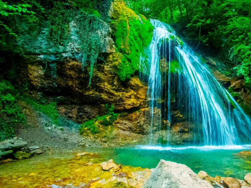 Водопад Джур-Джур guidego.ru