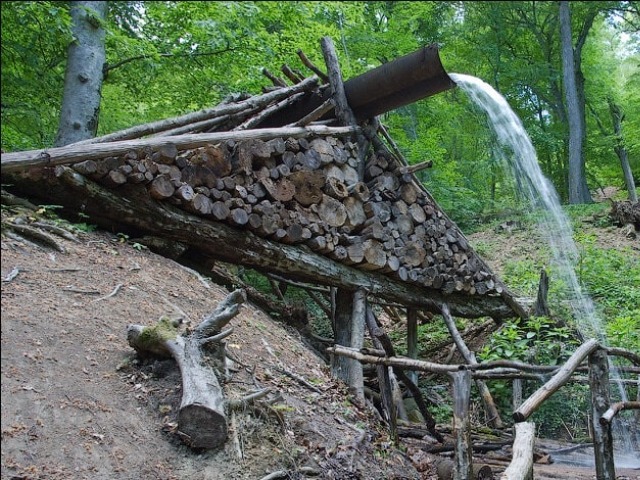 Обзорный джип-тур из Алушты «Святой источник Ай-Йори» — фото 2