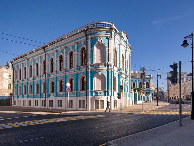 Москва  