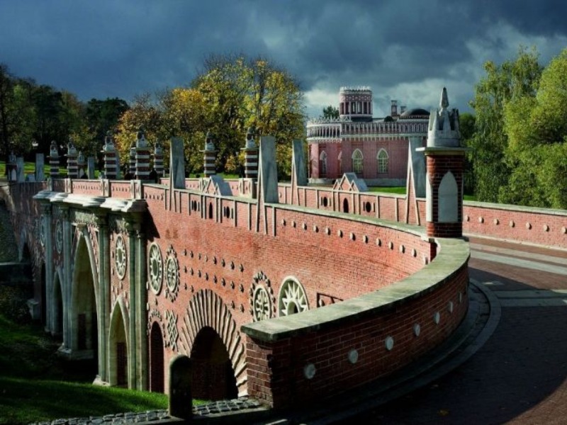 Готический мост  