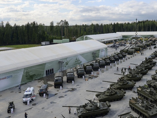 “1418 шагов к победе”: экскурсия в парк “Патриот” — фото 2