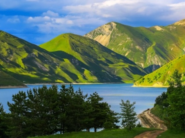 Обзорная экскурсия из Грозного "Ослепительное озеро Кезеной-Ам" — фото 3