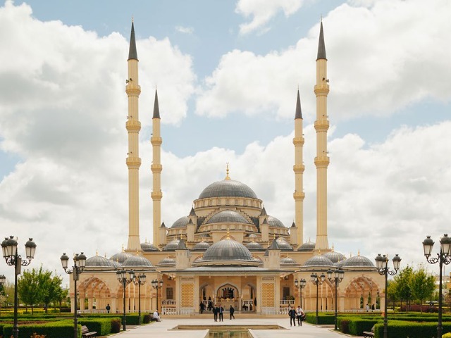 Обзорная экскурсия "Впечатляющие виды Грозного, Аргуна и Шали" — фото 2