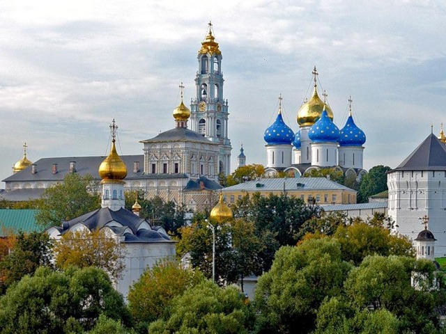 Индивидуальная экскурсия в Троицкий монастырь — главный на Руси — фото 2