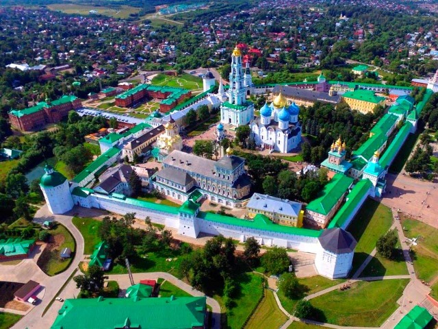 Троицкий монастырь — главный на Руси