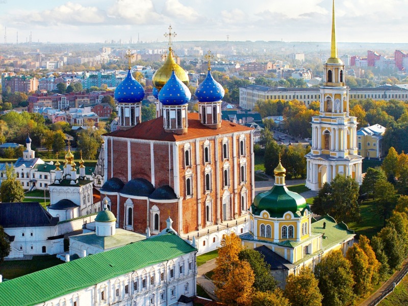 Индивидуальная экскурсия в две древние крепости: Коломна+ Зарайск - индивидуальная экскурсия в Коломне на машине гостей длительностью 6 часов с количеством участников до 4 человек цена экскурсии 8100₽