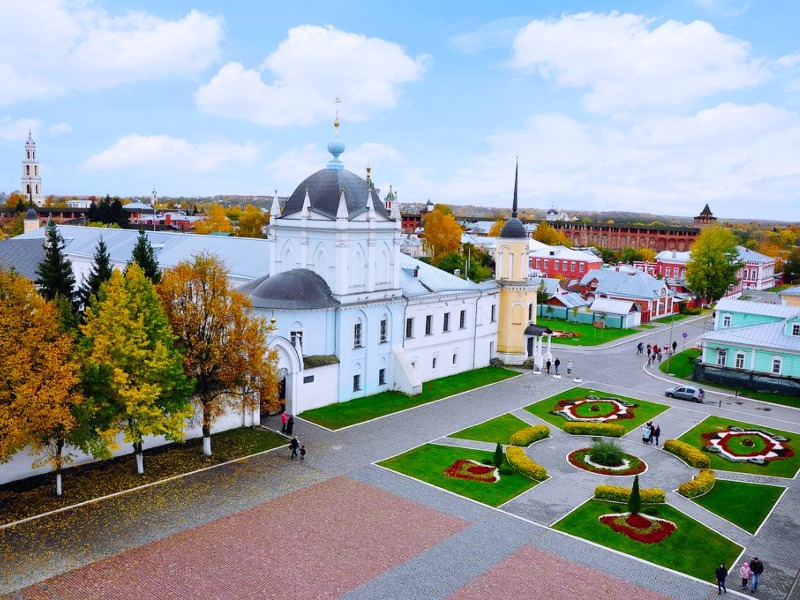 Экскурсия в Коломне: с высоты птичьего полета в группе - групповая экскурсия в Коломне пешком длительностью 2 часа с количеством участников до 20 человек цена экскурсии 1100₽