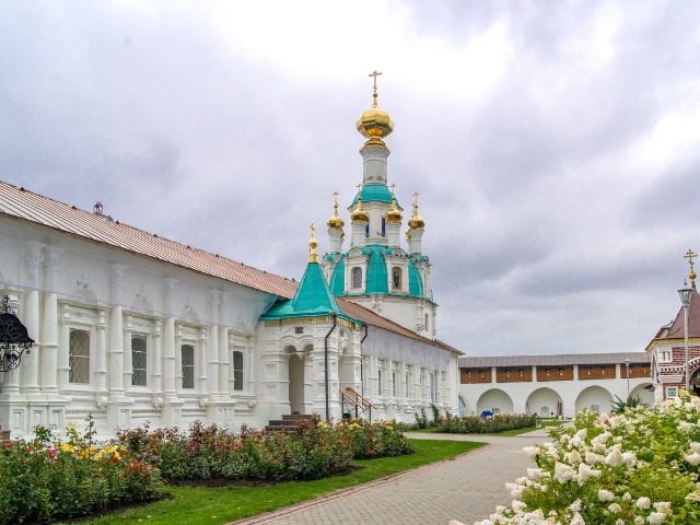 Обзорная экскурсия-путешествие из Ярославля в Толгский монастырь — фото 2