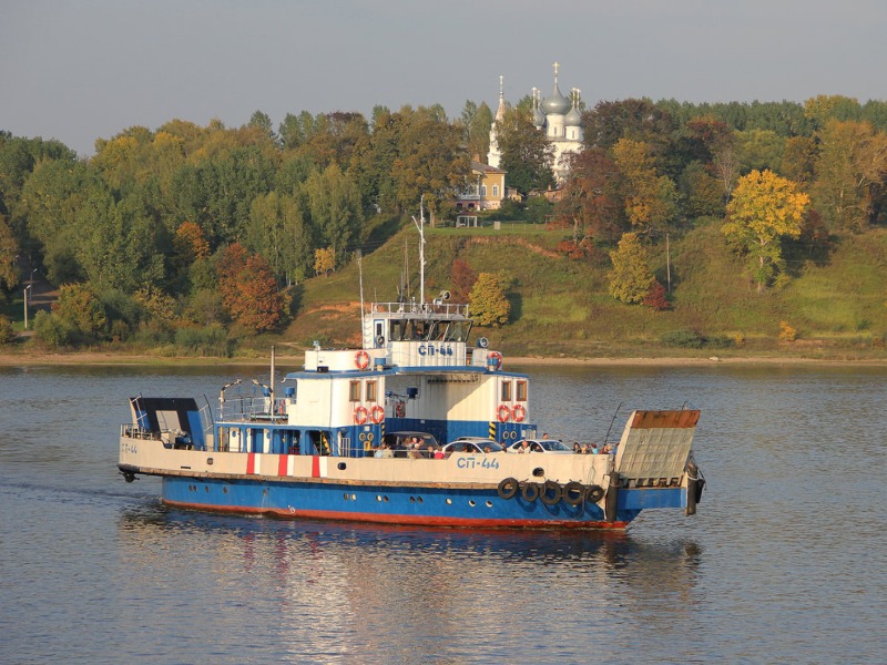 Город живёт Волгой