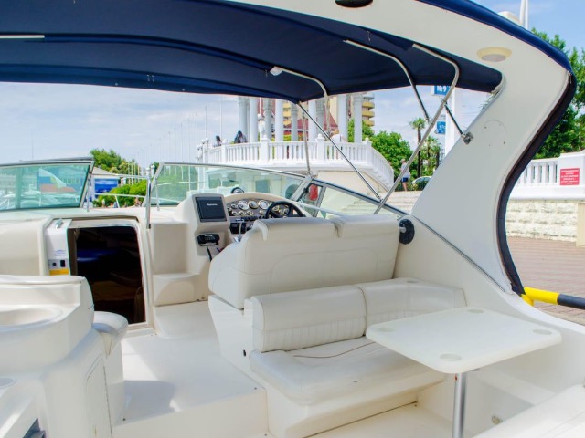 Индивидуальная морская прогулка на яхте Cruisers 3375 — фото 3