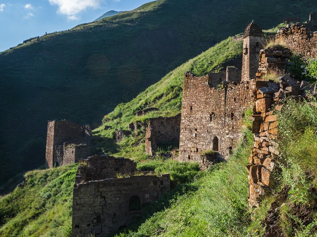Индивидуальная экскурсия из Грозного в башенный комплекс Никарой — фото 2