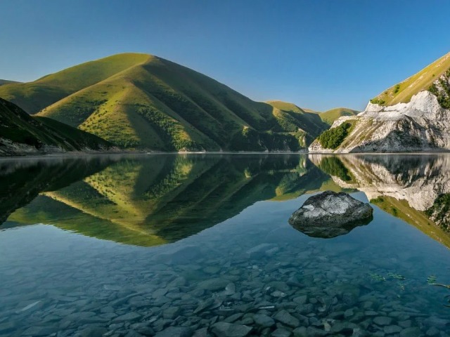 Добро пожаловать в Чечню: озера, водопады, башни!