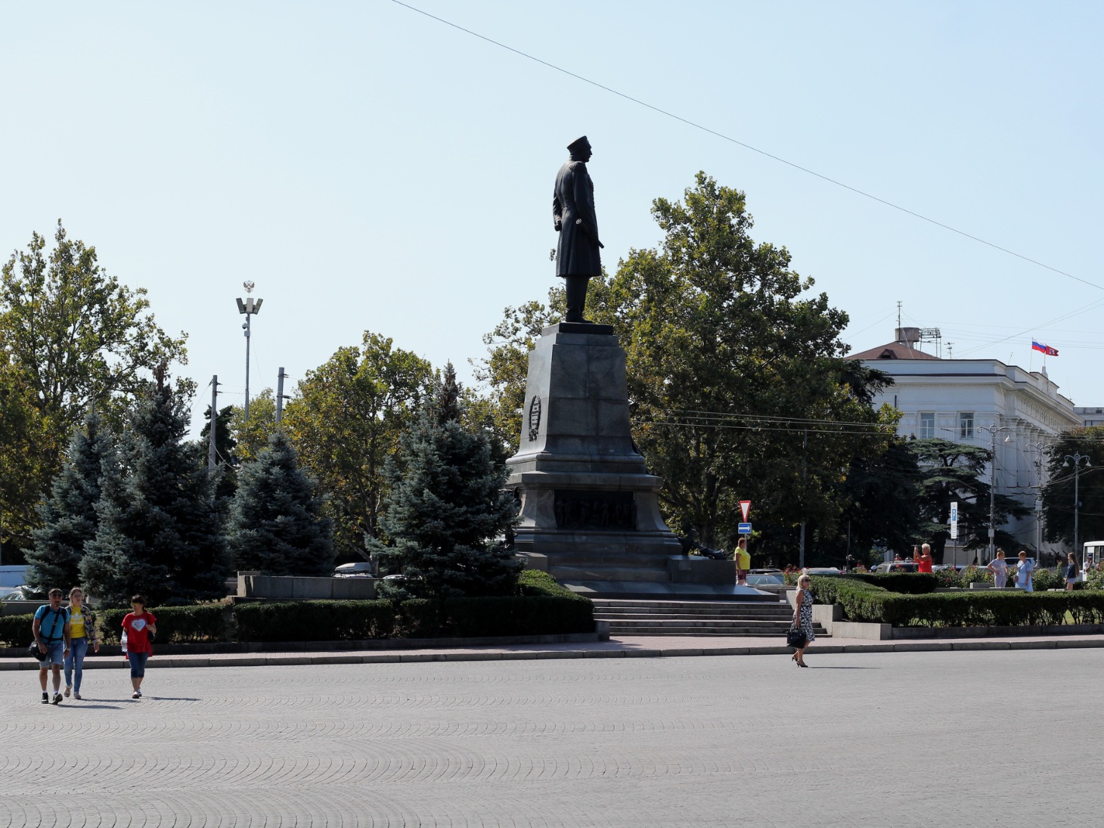 Памятник П.С. Нахимову  