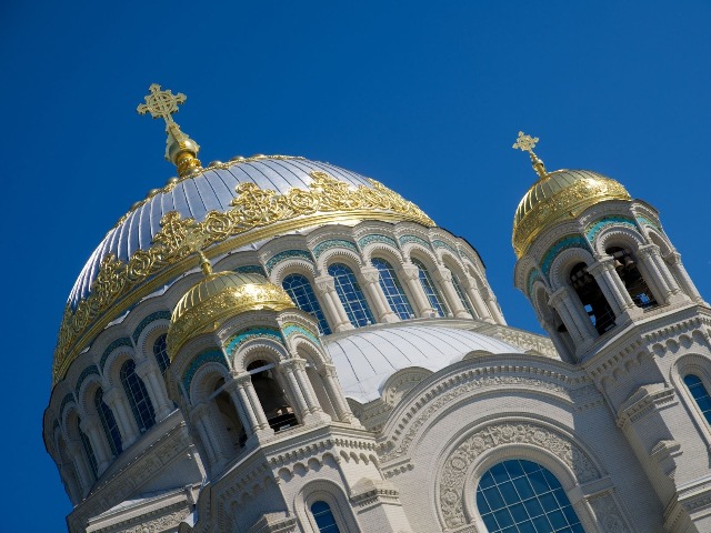 Величественный купол Морского собора guidego.ru
