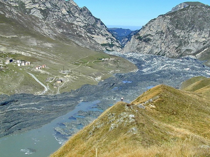 Панорама Кармадонского ущелья