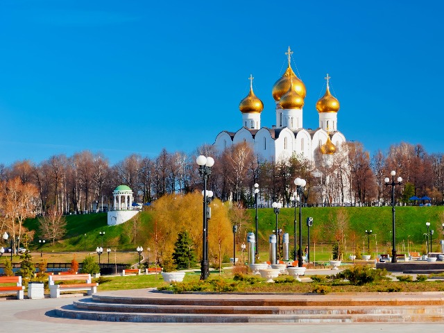 Обзорная экскурсия по Ярославлю: храмы, набережная, яркие люди — фото 2