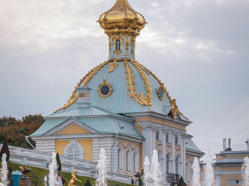 В Петродворце  