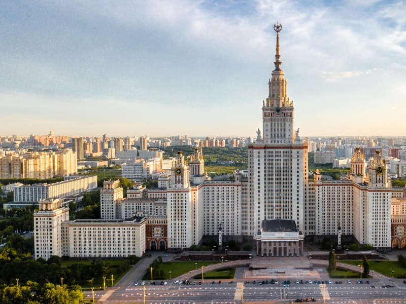 Классическая обзорная экскурсия по Москве: всё самое-самое! - индивидуальная экскурсия в Москве на машине гида длительностью 3 часа с количеством участников до 3 человек цена экскурсии 16000₽