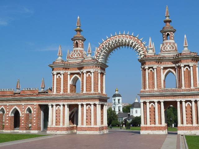 Экскурсия в роскошное Царицыно: в гости к императрице — фото 3