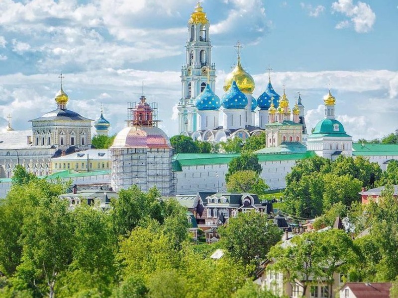 Удивительное Подмосковье: экскурсия в Сергиев Посад и Лавру - индивидуальная экскурсия в Москве на машине гида длительностью 6 часов с количеством участников до 3 человек цена экскурсии 20250₽