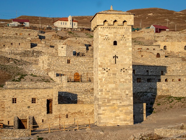 Индивидуальная экскурсия из Грозного в горный храм Кезеной-Ам — фото 2