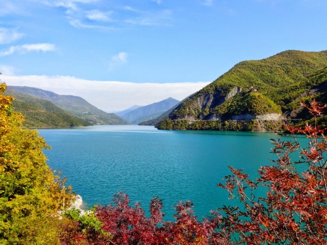 Жинвальское водохранилище 