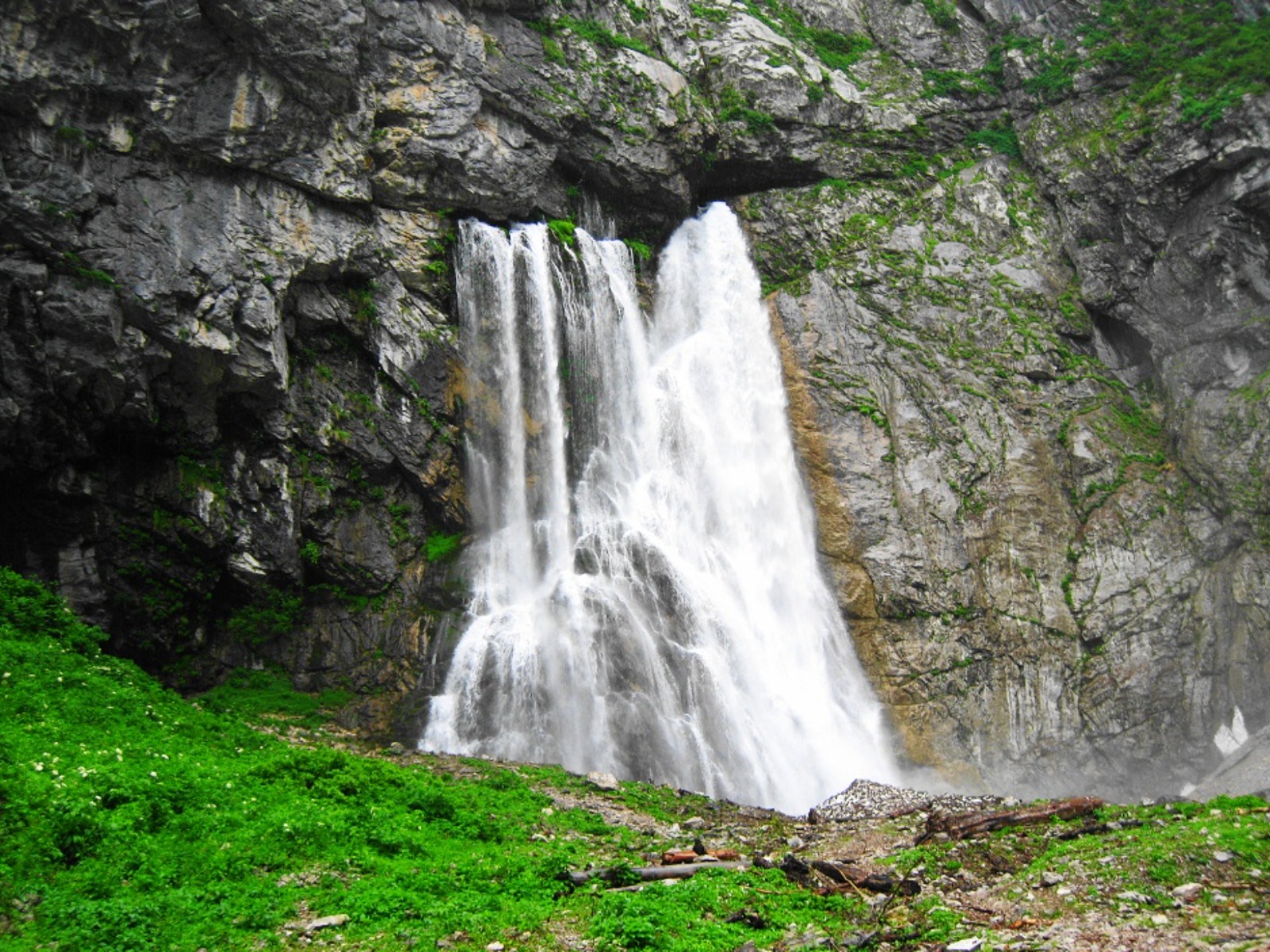 Гегский водопад  
